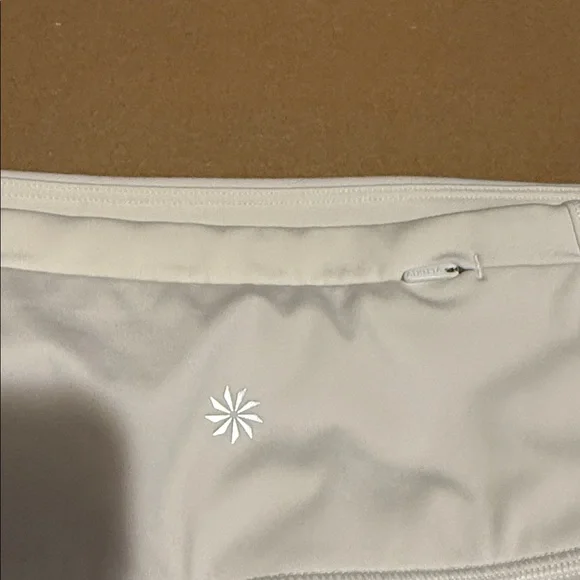 Athleta White Women's Shorts - Picture 5 of 10